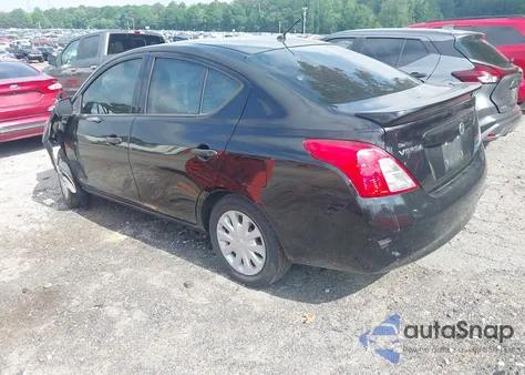 2014 Nissan Versa 1.6 S+ z USA, uszkodzony, nr VIN 3N1CN7AP5EL812605
